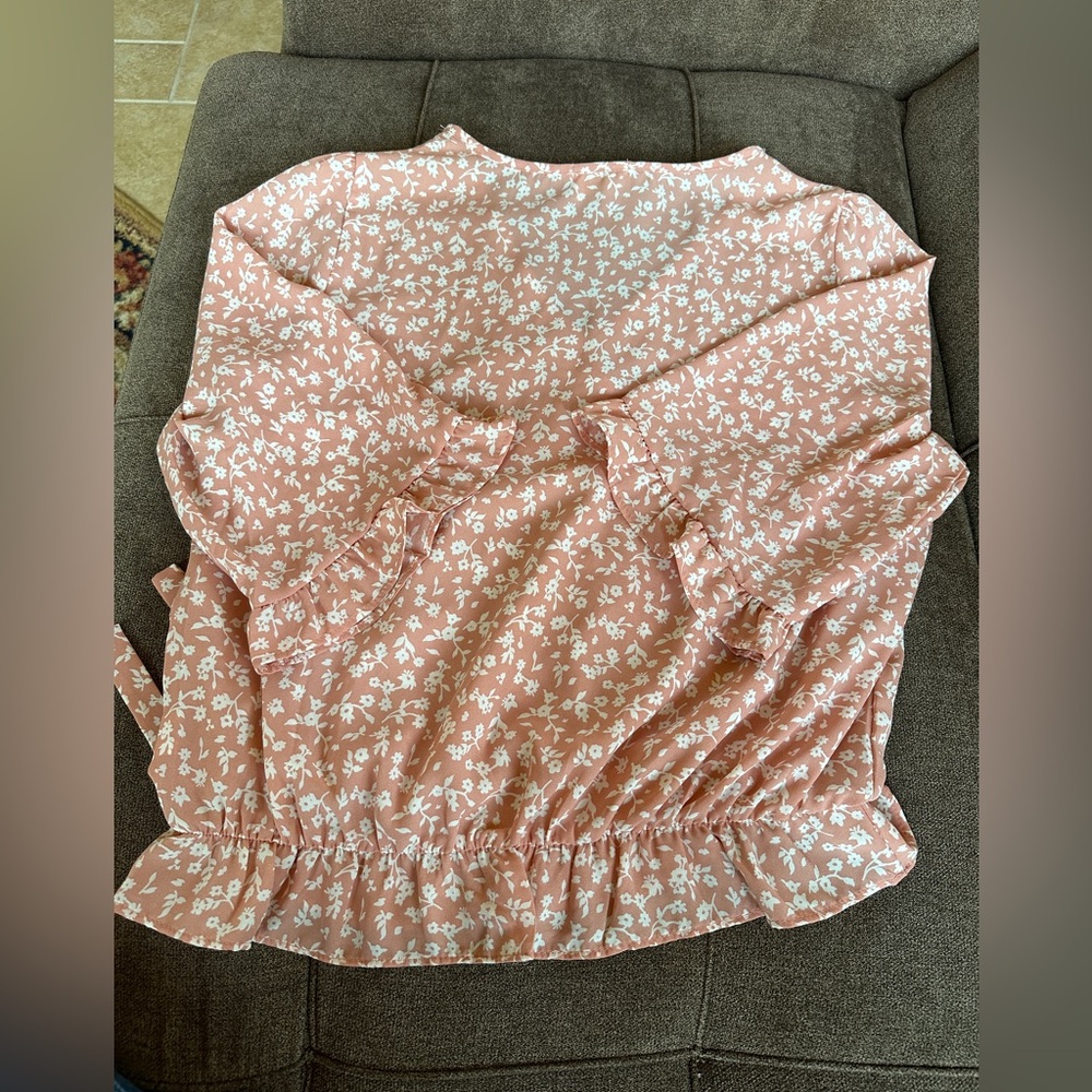 Sienna Sky Floral Blouse Size L - Picture 2 of 11